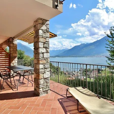 Piazzo Sleeps 6 Pool Apartment
