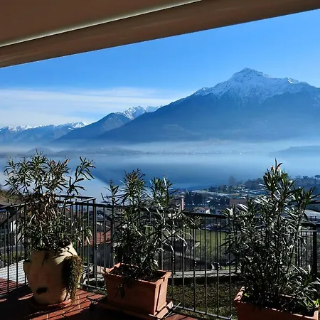 Piazzo Sleeps 6 Pool Apartment Vercana