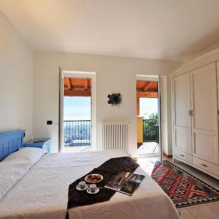 Piazzo Sleeps 6 Pool *