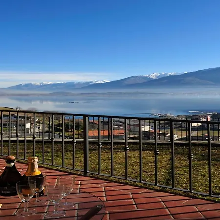 Piazzo Sleeps 6 Pool * Vercana